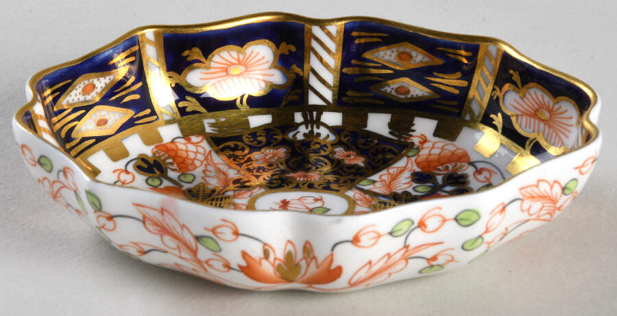 6299 3" Oval Tray by Royal Crown Derby-1