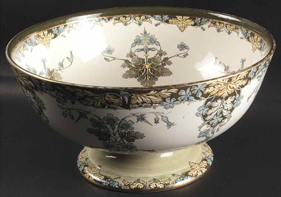 Wild Geranium Green Punch Bowl by Royal Doulton-1