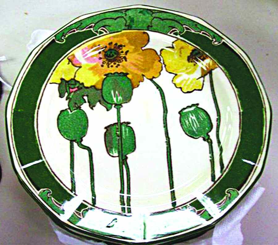 Poppies B (Multisided, Yellow) Salad Plate by Royal Doulton-1