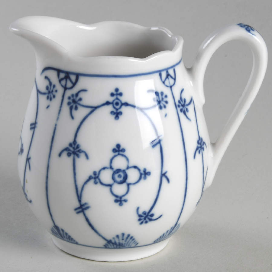 REH37 Creamer by Reichenbach-1
