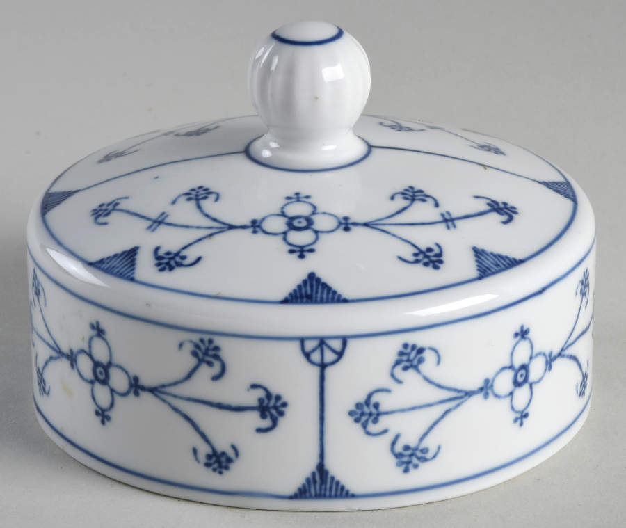 REH37 Lid for Round Butter by Reichenbach-1