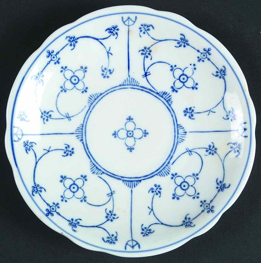 REH37 Saucer for Flat Cup by Reichenbach-1