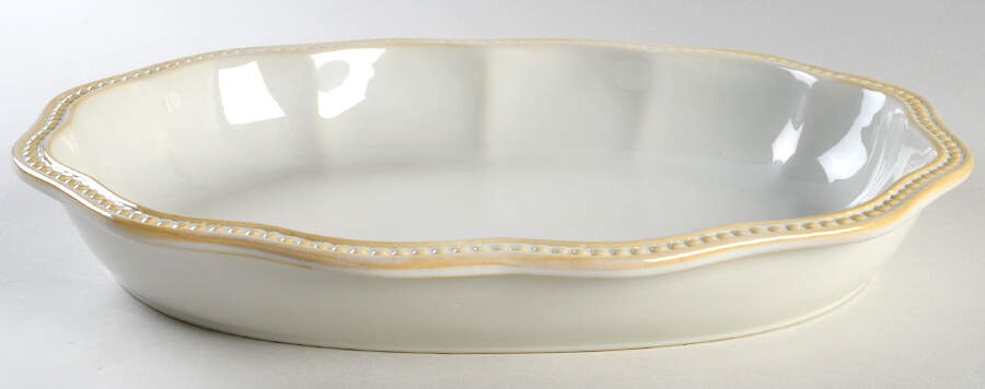 Hobnail Cream 14" Oval Baker by Roscher & Co-1