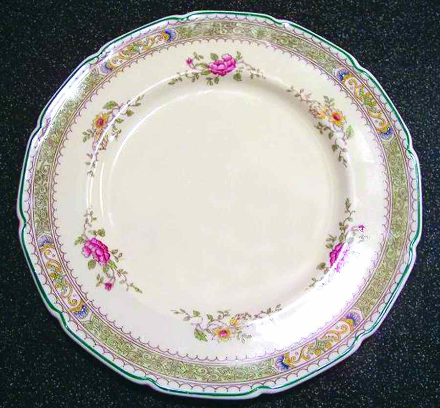 RD256 Dinner Plate by Royal Doulton-1