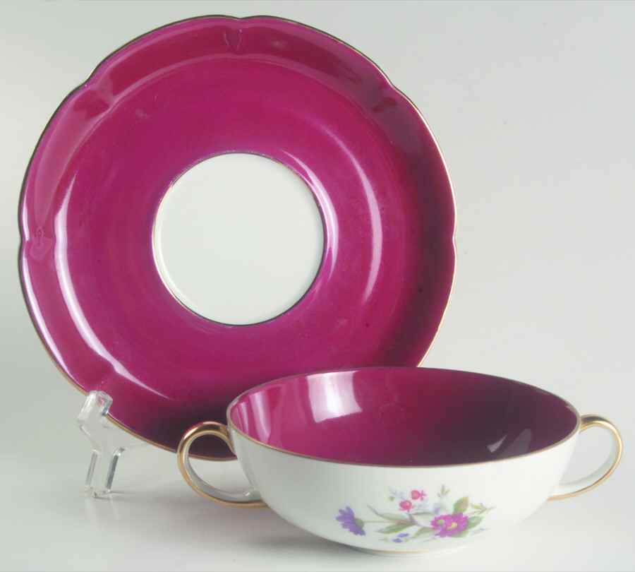 ROB373 Flat Cream Soup Bowl & Saucer Set by Royal Bayreuth-1