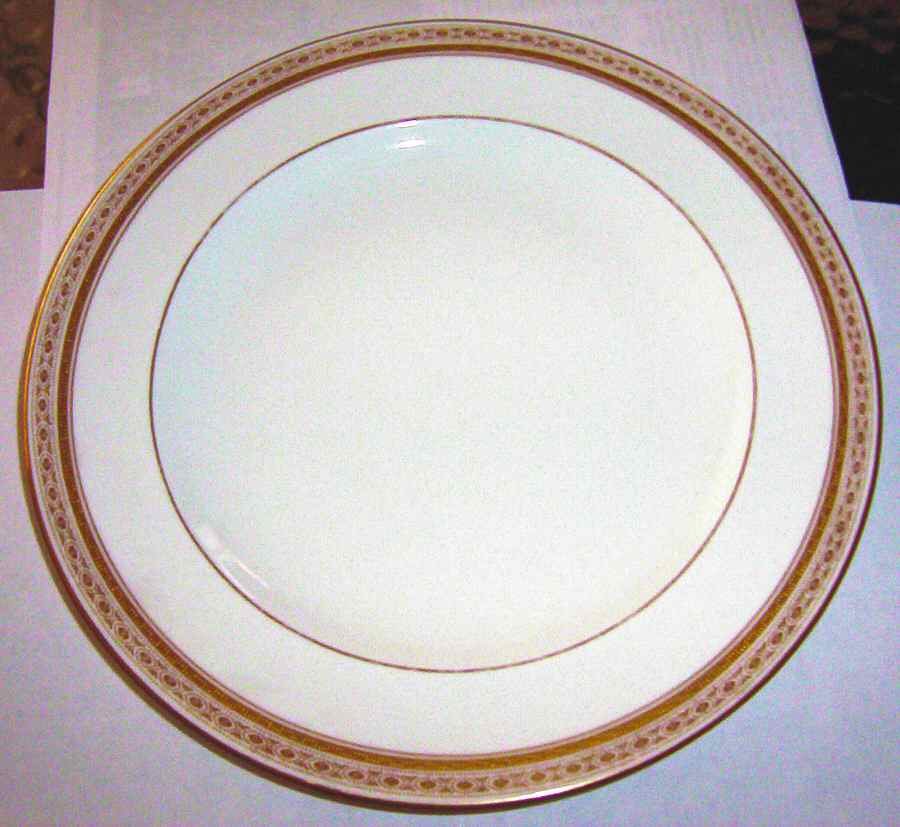 8229 Dinner Plate by Royal Crown Derby-1