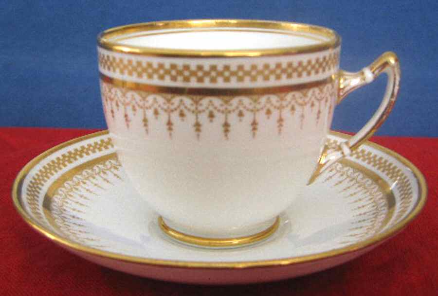6421 Footed Cup & Saucer Set by Royal Albert-1