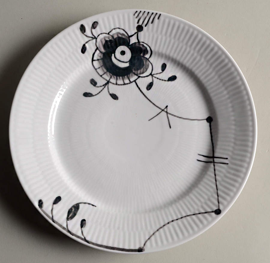 Mega Black Dessert Luncheon Plate by Royal Copenhagen-1