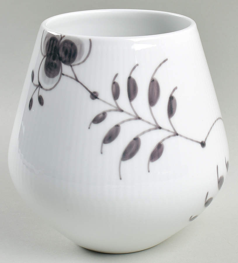 Mega Black 6" Vase by Royal Copenhagen-1