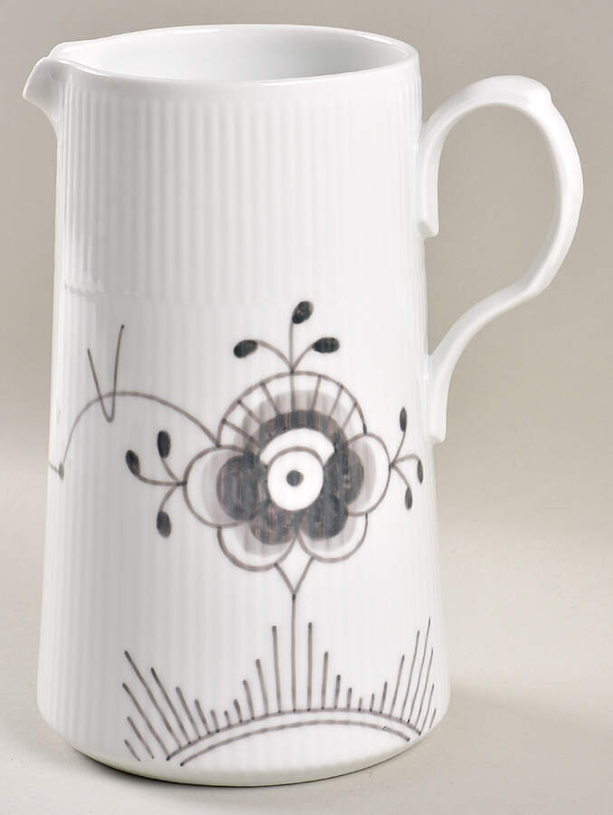 Mega Black 32 Oz Jug by Royal Copenhagen-1