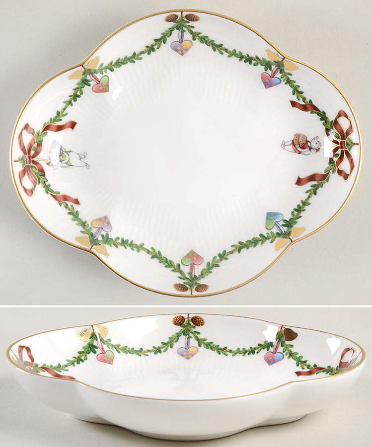 Star Fluted Scalloped Tray by Royal Copenhagen-1