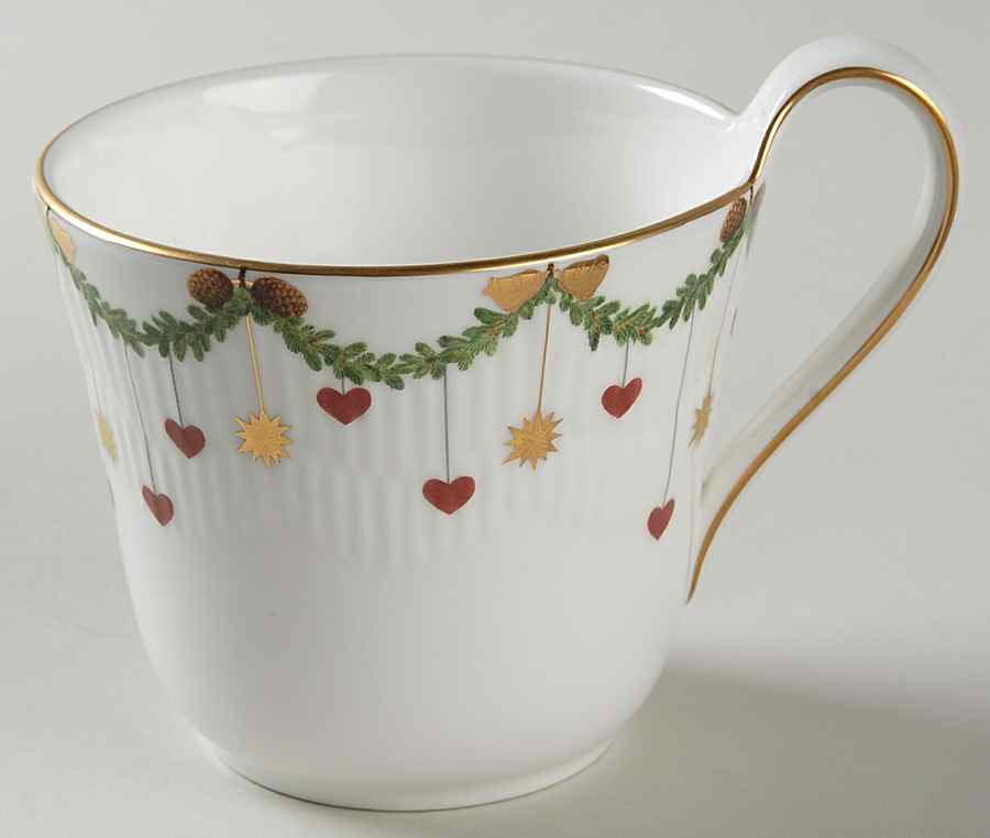 Star Fluted Flat Cup by Royal Copenhagen-1