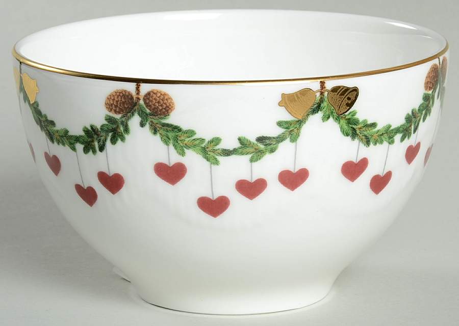 Star Fluted Bon Bon by Royal Copenhagen-1