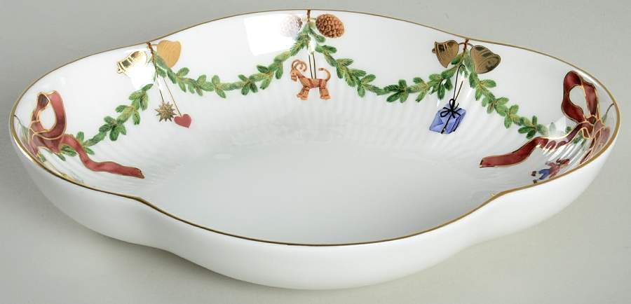 Star Fluted 8" Oblong Serving Bowl by Royal Copenhagen-1