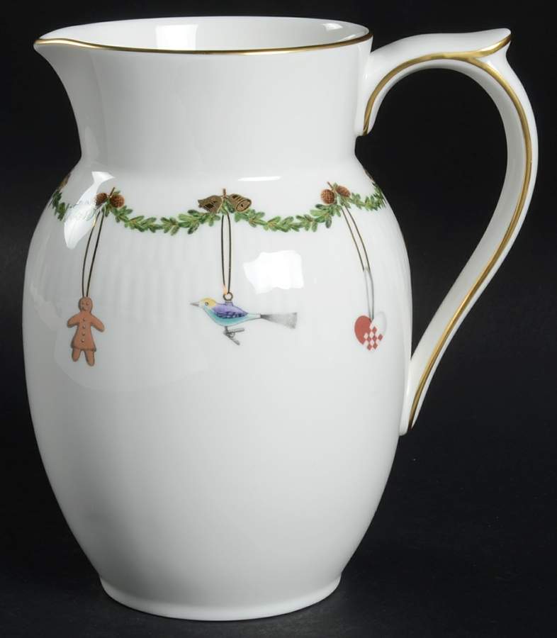 Star Fluted 24 Oz Jug by Royal Copenhagen-1