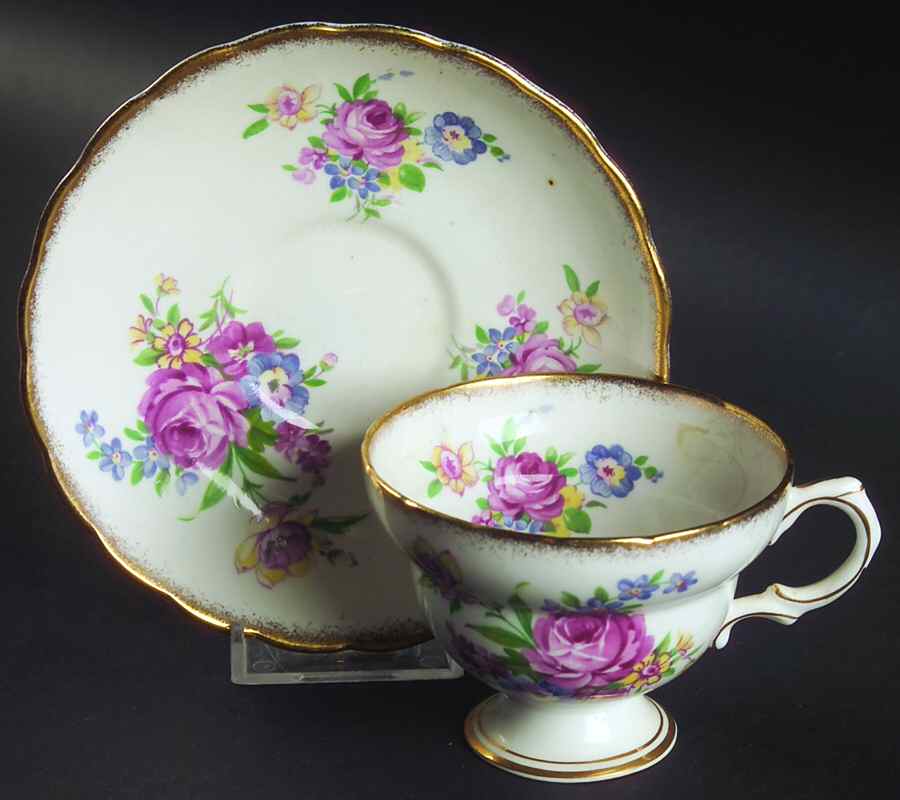 5060 Footed Cup & Saucer Set by Rosina-Queens-1