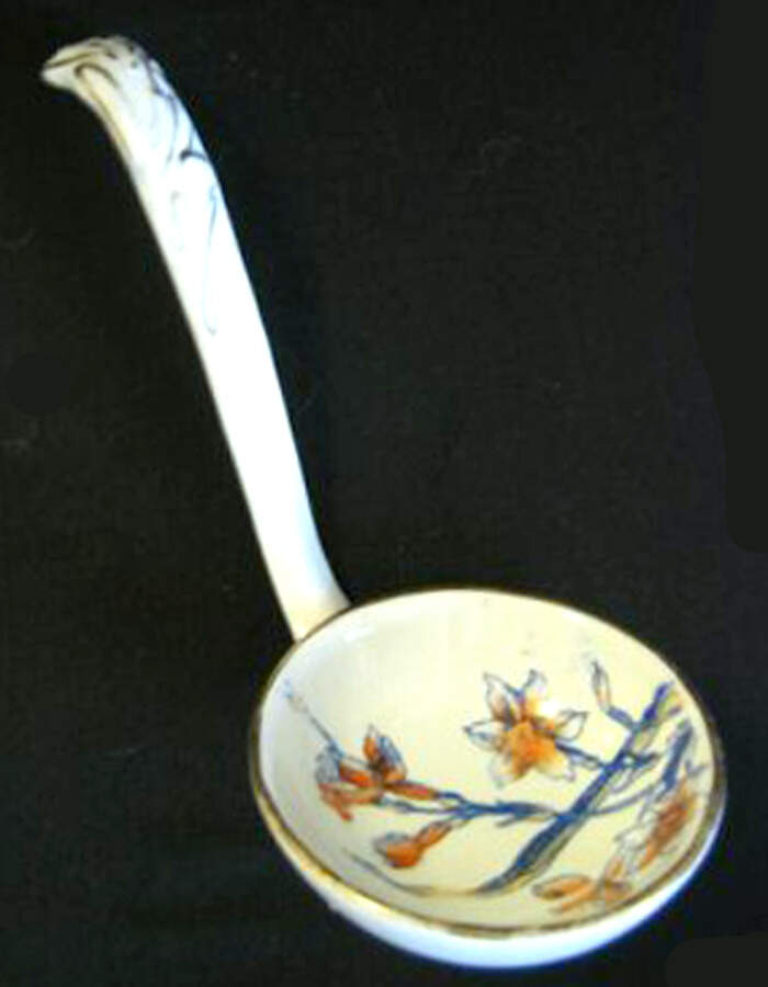 Beverley Tureen Ladle by Royal Doulton-1