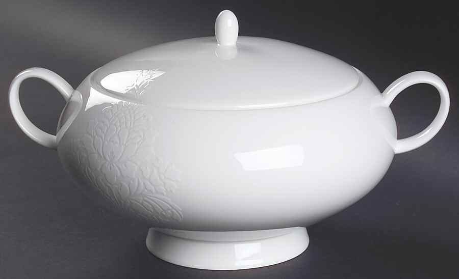 Serenity (Embossed Tapestry) Round Covered Vegetable by Royal Doulton-1