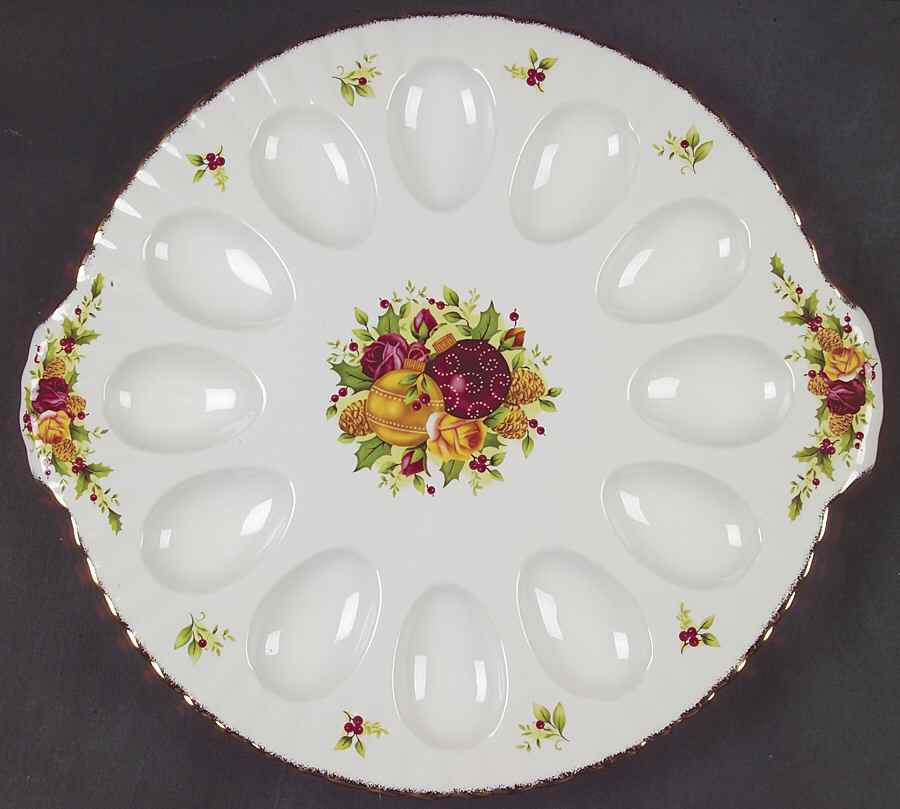 Old Country Roses Holiday (2006) Deviled Egg Plate by Royal Albert-1