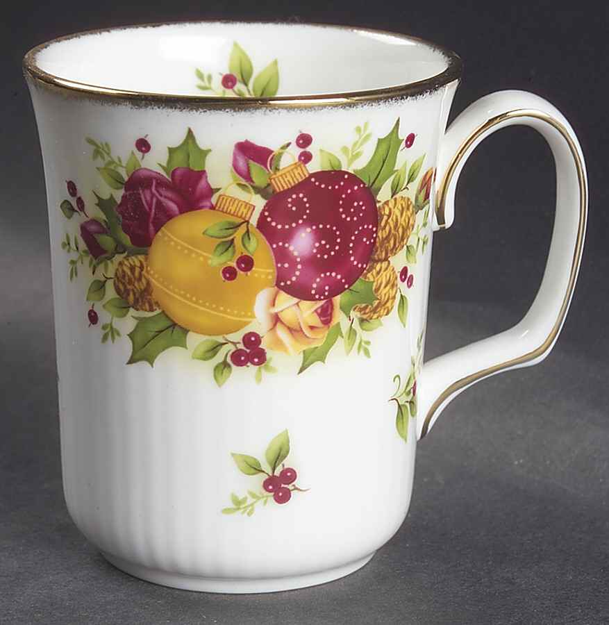 Old Country Roses Holiday (2006) Mug by Royal Albert-1