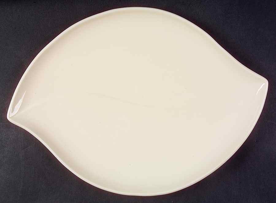 Bay Leaves Cream 14" Oval Serving Platter by Royal Doulton-1