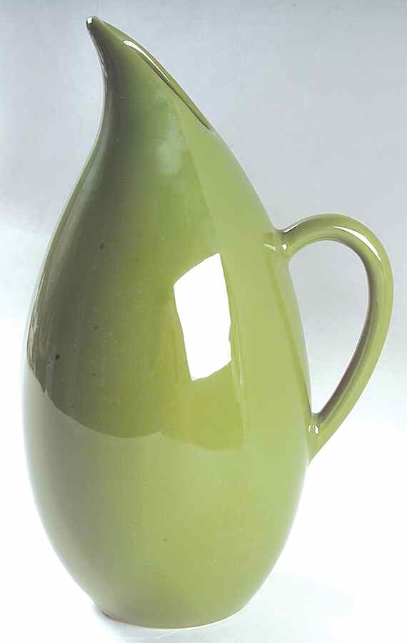 Bay Leaves Dark Green 72 Oz Pitcher by Royal Doulton-1