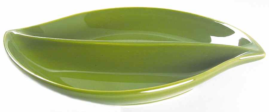 Bay Leaves Dark Green Oval Divided Server by Royal Doulton-1
