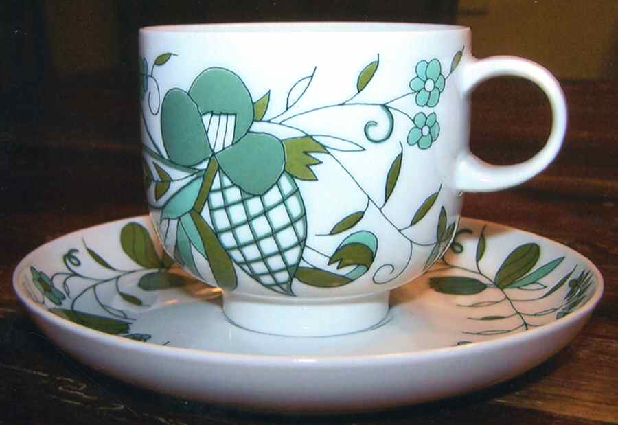 R1734 Footed Cup & Saucer Set by Rosenthal - Continental-1