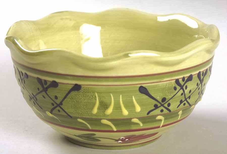 Fleuron Ruffled Fruit Bowl by Romancing Provence-1