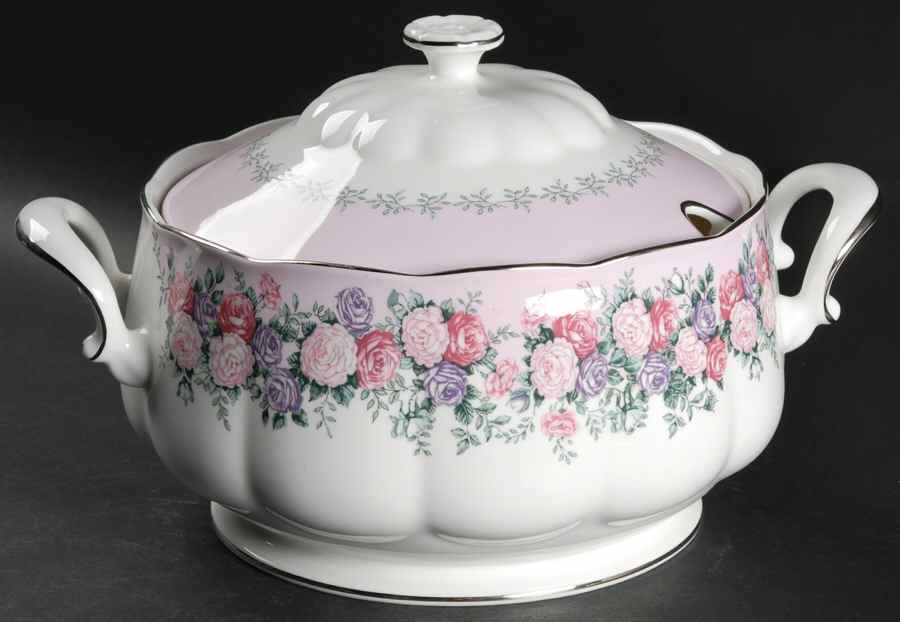 Rose Garland Tureen &  Lid by Royal Albert-1