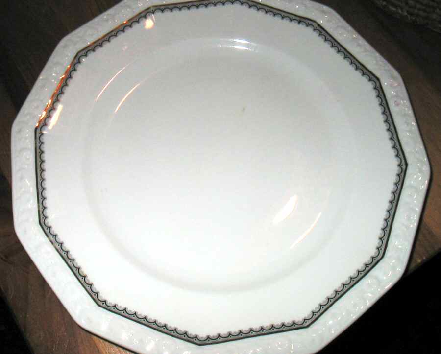 R1748 Dinner Plate by Rosenthal - Continental-1