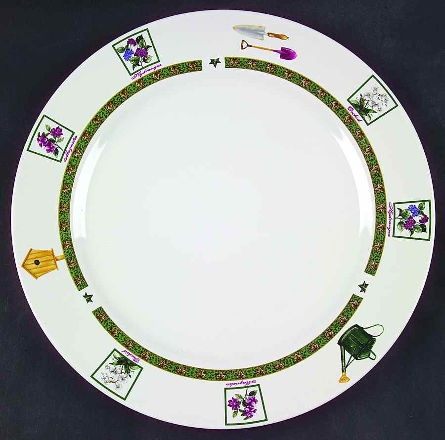 Rnf11a (Dark Green Band With Ivy Leaves) Dinner Plate by Royal Norfolk-1