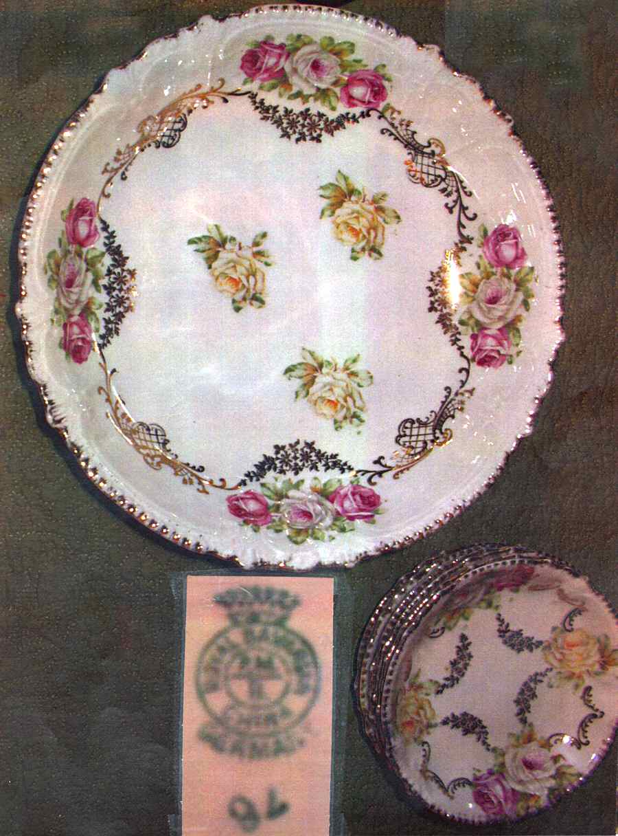 RBA25 9" Round Vegetable Bowl by Royal Bavaria-1