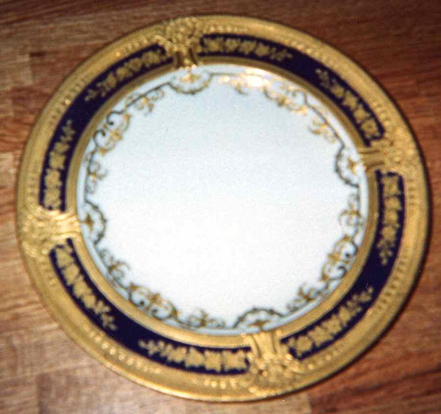 RCD108 Luncheon Plate by Royal Crown Derby-1