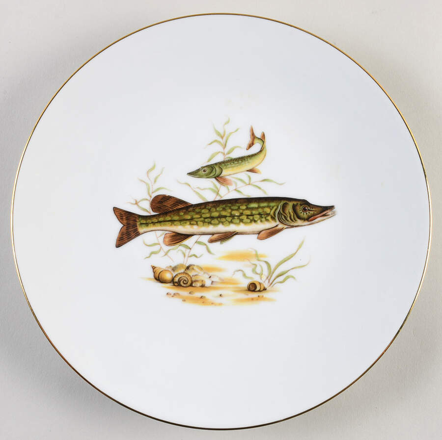 REH38 Luncheon Plate by Reichenbach-1