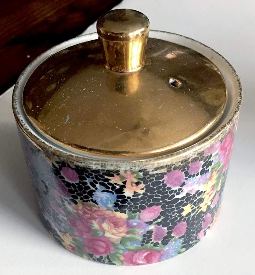 Maria Mini Sugar Bowl & Lid by Royal Crown (Japan)-1