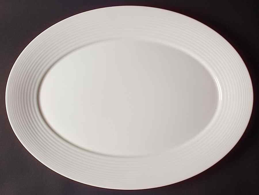 Gordon Ramsay White (Bone, No Trim) 18" Oval Turkey Serving Platter by Royal Doulton-1