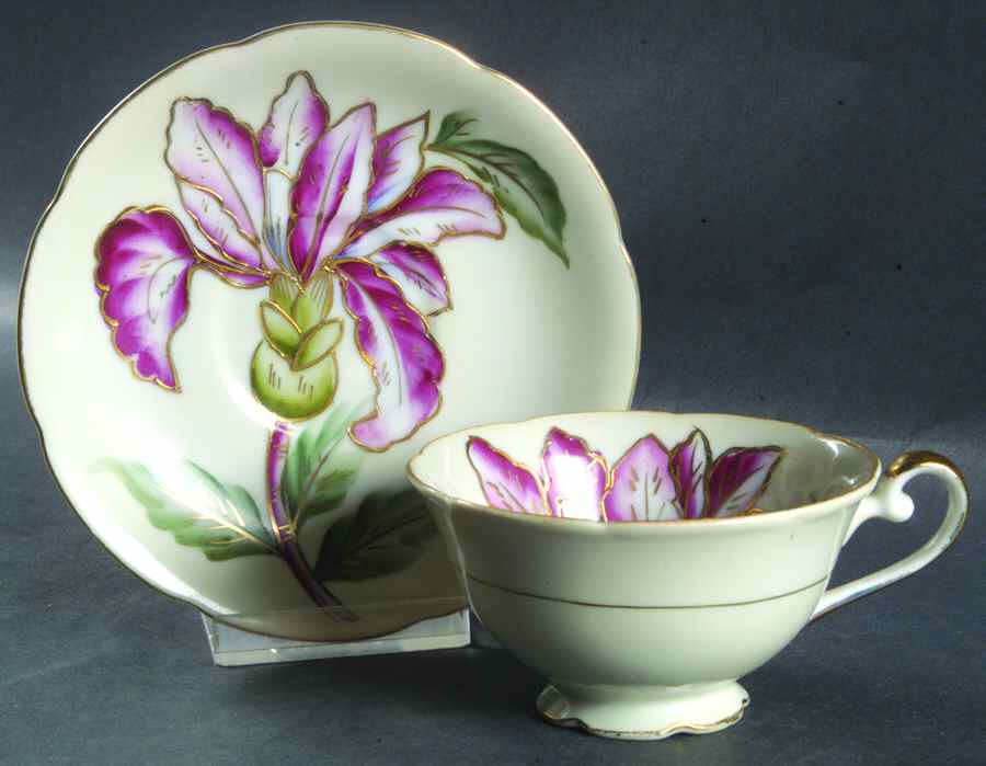 RSY30 Footed Cup & Saucer Set by Royal Sealy-1