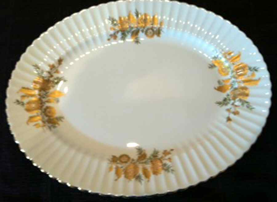 800 13" Oval Serving Platter by Royal Standard-1