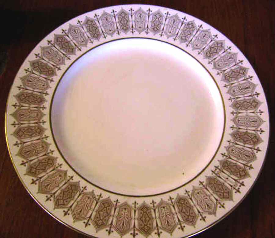 D5438 Dinner Plate by Royal Doulton-1