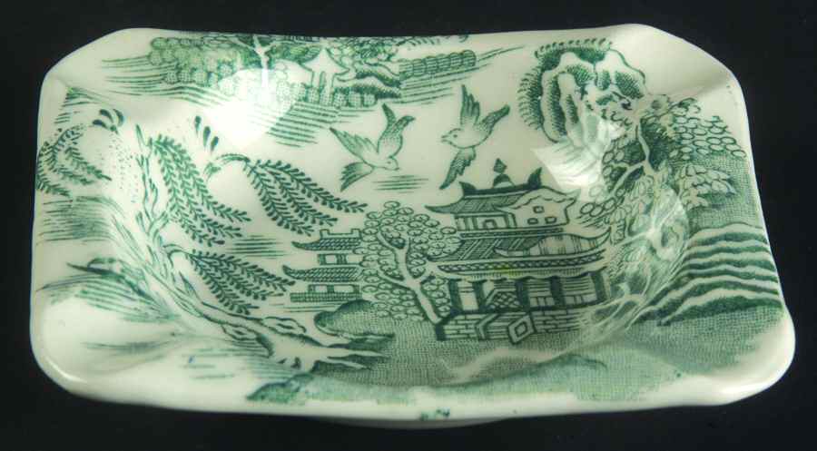 Willow Green Small Ashtray by Royal Alma (England)-1