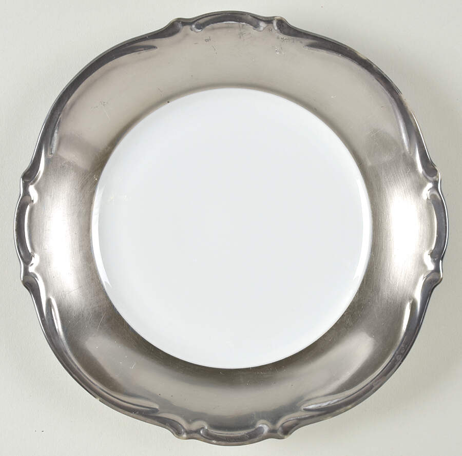 RUW22 Salad Plate by Rudolf Wachter-1