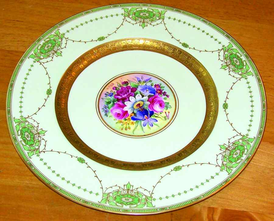Z1120 Dinner Plate by Royal Worcester-1