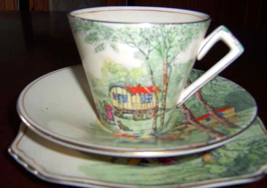 4917 Flat Cup & Saucer Set by Royal Winton-1