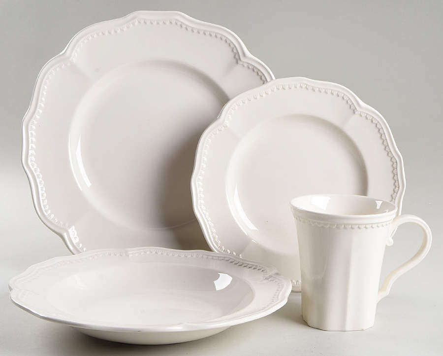 Classic White 4 Piece Place Setting by Red Vanilla-1