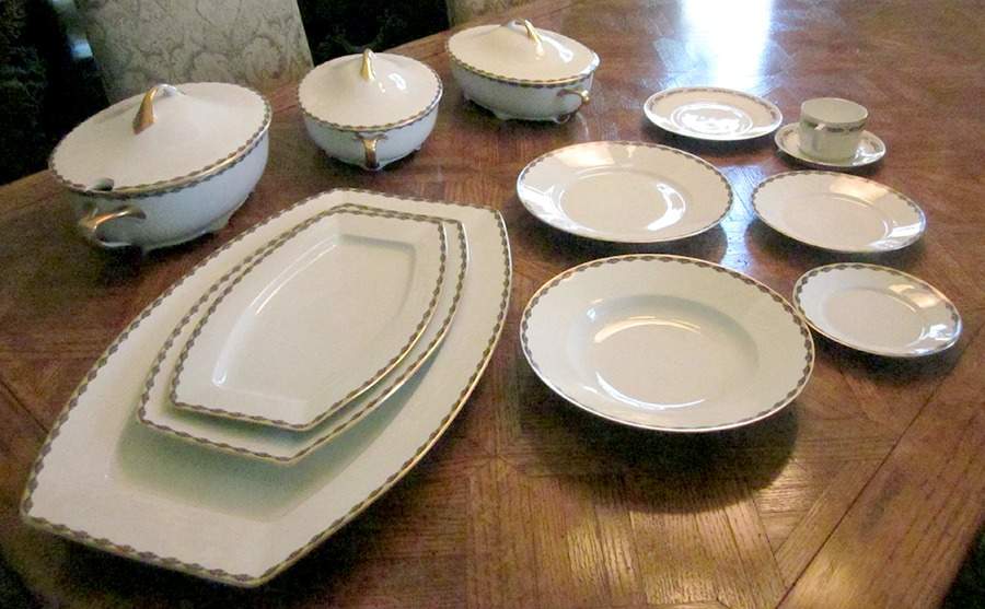 1760 12" Oval Serving Platter by Rosenthal - Continental-1