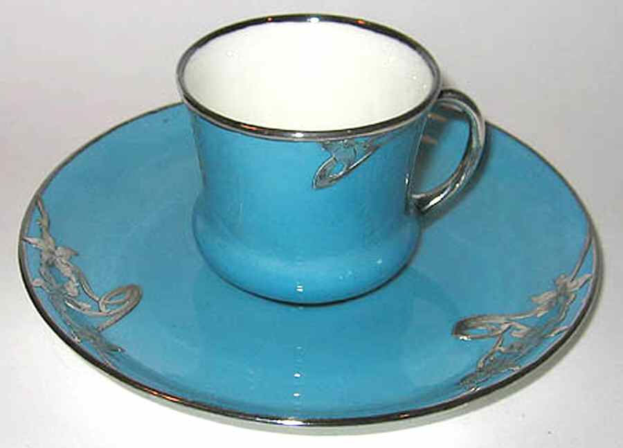 RD271 Flat Cup & Saucer Set by Royal Doulton-1