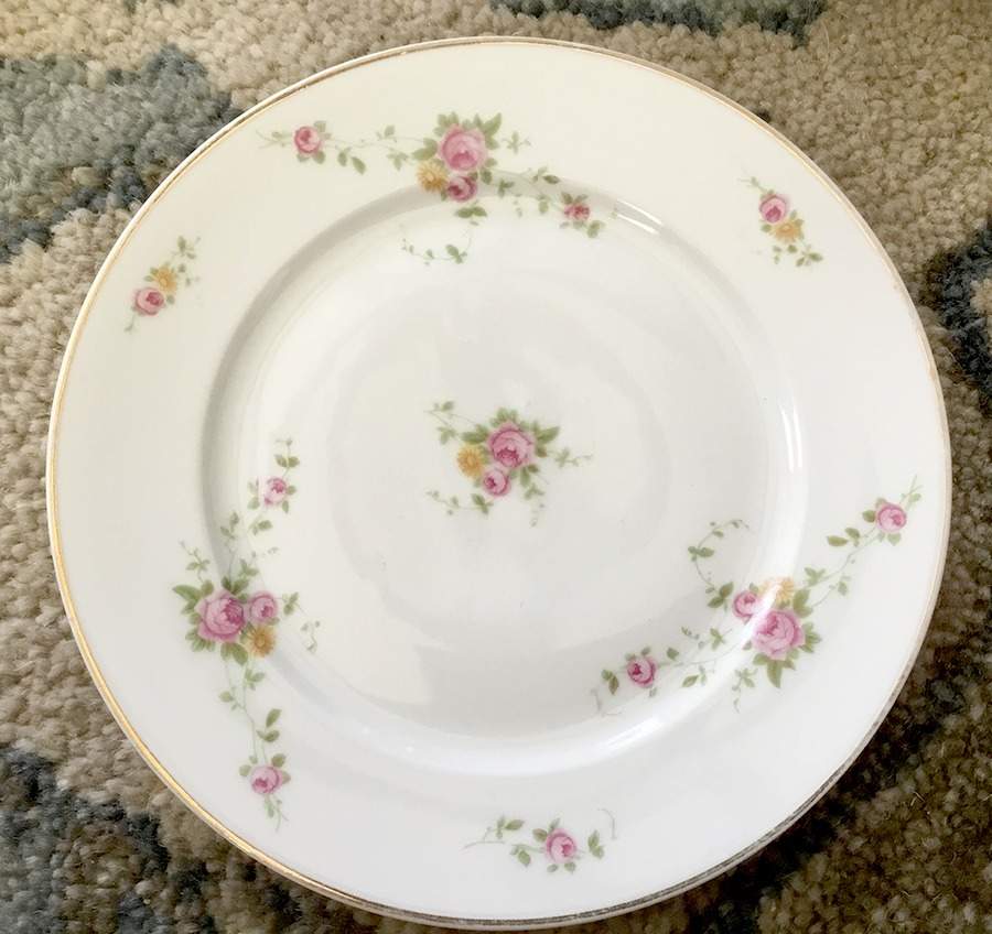 R1817 Dinner Plate by Rosenthal - Continental-1