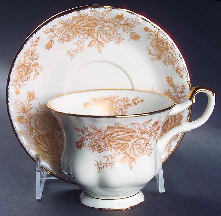 Old Country Roses Gold Footed Cup & Saucer Set by Royal Albert-1