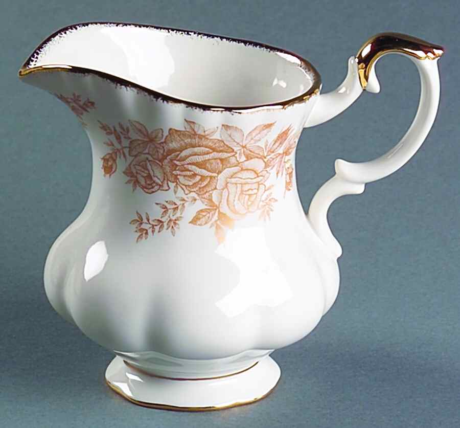 Old Country Roses Gold Creamer by Royal Albert-1